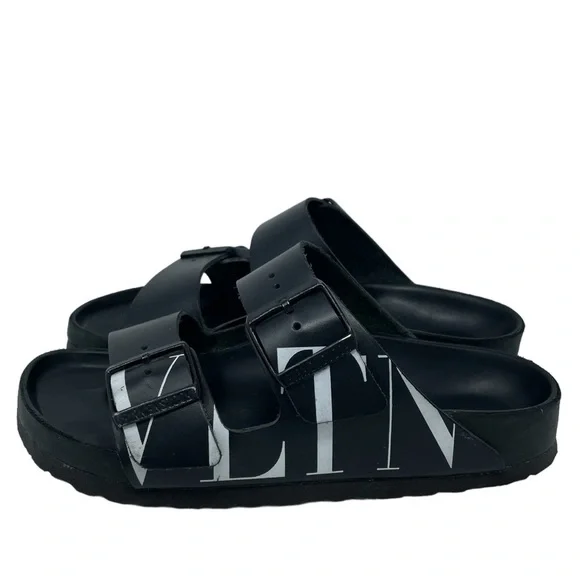 𝅺Birkenstock X Valentino Garavani Leather Sandal Black - Picture 2 of 8